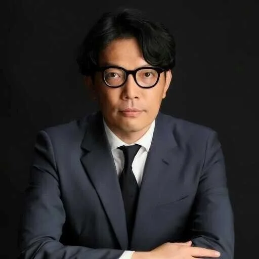 奥野史一氏